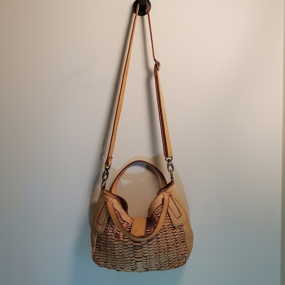 GIORGIA MILANI Genuine Leather Made in Italy Woven 4 Pocket Shoulder Bag EUC - Picture 7 of 14